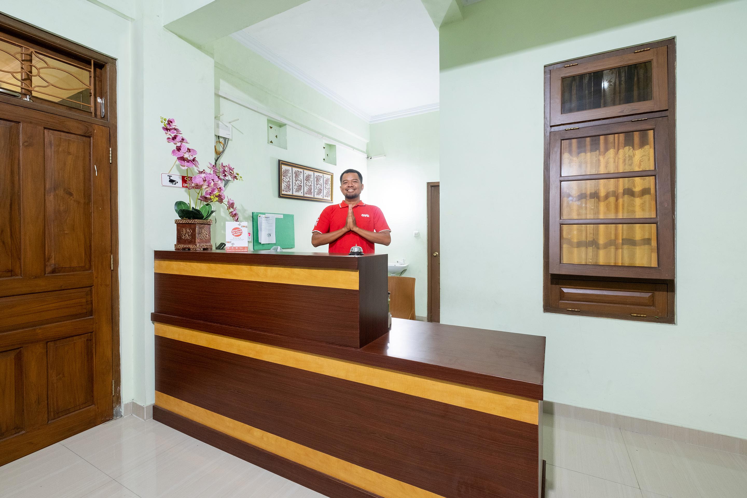 Готель Reddoorz Syariah Near Alun Alun Wonosari Екстер'єр фото